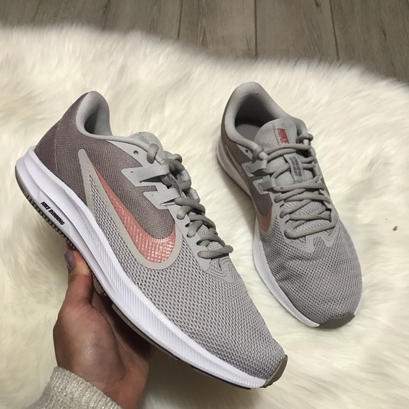 nike downshifter 9 grey pink